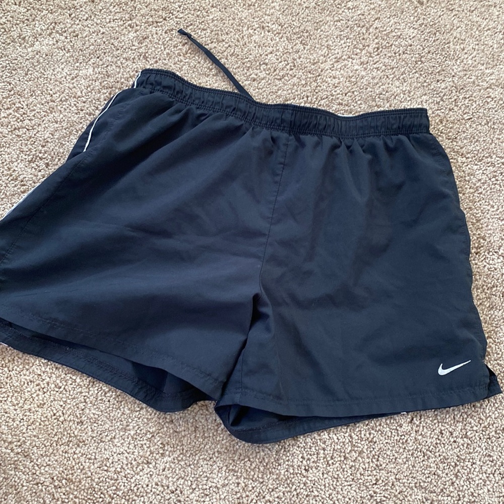nike black small shorts